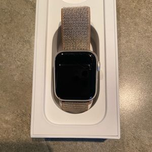 Apple watch series 4